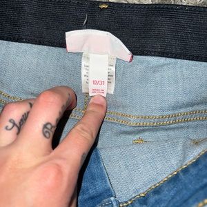 Maternity shorts